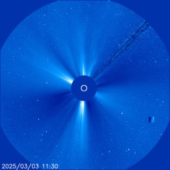 Images of the solar corona